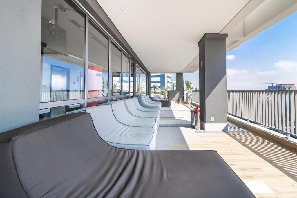 Oasis Urbano: Studio Deslumbrante Com Piscina Na Cobertura By Dabra House- Vn 03 São Paulo Luaran gambar