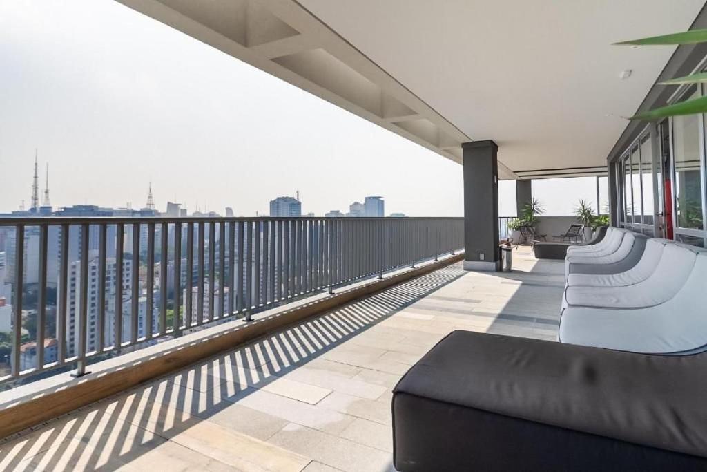 Oasis Urbano: Studio Deslumbrante Com Piscina Na Cobertura By Dabra House- Vn 03 São Paulo Luaran gambar