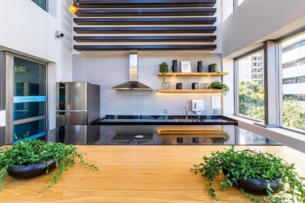 Oasis Urbano: Studio Deslumbrante Com Piscina Na Cobertura By Dabra House- Vn 03 São Paulo Luaran gambar